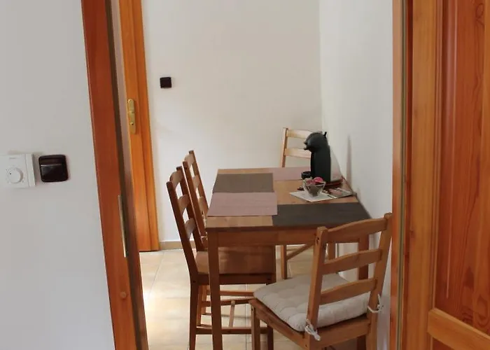 25 Cista (Hradec Kralove)